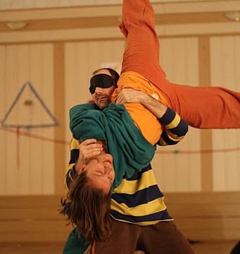 Аутентичное Движение и ВМС - ведущий Катя Величко - Центр Контактной Импровизации в Москве