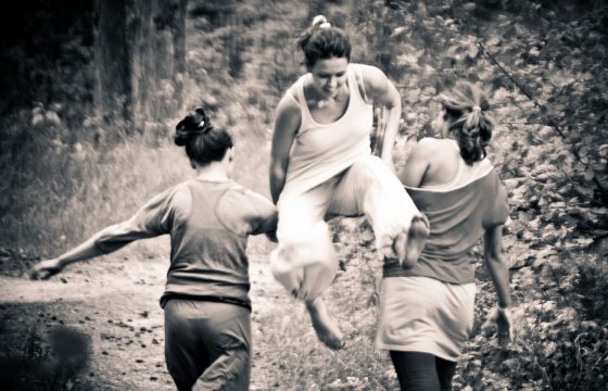 Джемы + ЖИВАЯ Музыка на Вернадского, Сб и Вс, с Адрианом Русси - ведущие Адриан Русси, Александра Безроднова, Мария Грудская - Центр Контактной Импровизации в Москве