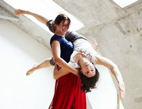 Контактная импровизация -Встречи - ведущий Дмитрий Усов - Центр Контактной Импровизации в Москве