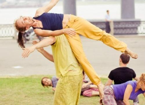 Тренинг по КИ -Поддержка внутренняя и внешняя. Природа доверия себе и пространству - ведущий Катя Басалаева - Центр Контактной Импровизации в Москве